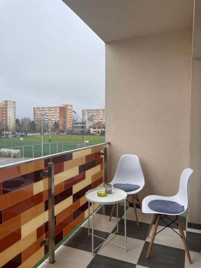 New Studio Piteşti Buitenkant foto