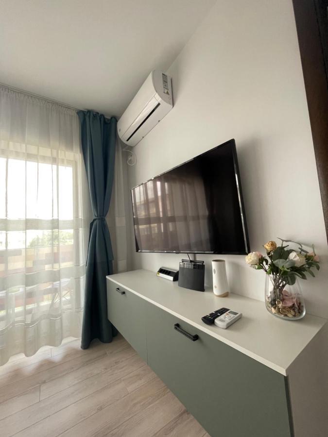 New Studio Piteşti Buitenkant foto